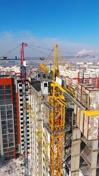 Construction of a high-rise building during the winter season