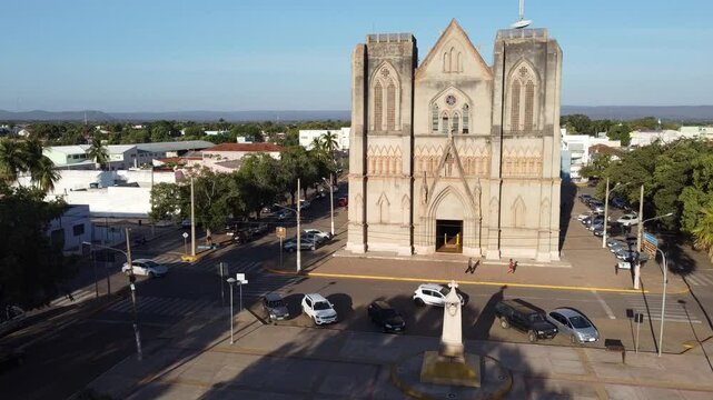 Igreja central de C&aacute;ceres, Mato Grosso, Brasil