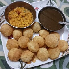 Famous Indian street food pani puri 