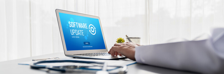 Software update on computer for brisk version of device software upgrade