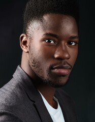 Obraz premium Portrait of confident African fashion
