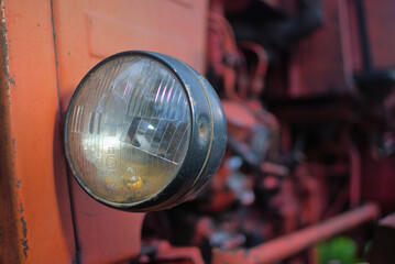 Lampa starego traktora © Stefan