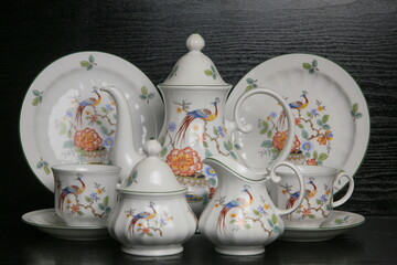White porcelain service with a pattern.