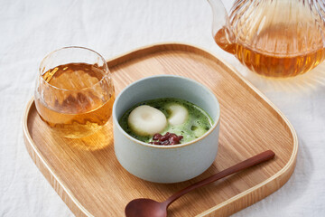 抹茶白玉ぜんざい - 和モダンな和風スイーツ