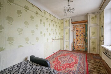interior apartment room home decoration, preparation of house for sale old sloppy not modern