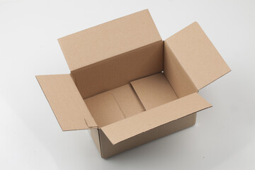 A thin object made from vegetable fiber. It is mainly used for writing, drawing, or printing.