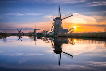 View of the windmills of Kinderdijk, unesco, Holland, Netherlands