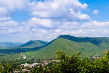 Fototapeta premium view of the mountains under blue sky.