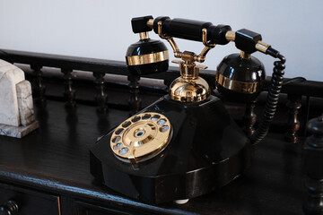 黒電話　アンティーク　レトロ　昭和　大正

