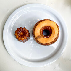 croissant donut