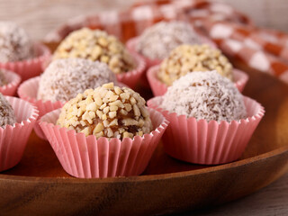 healthy fruit sweet balls