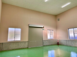 新しい倉庫