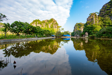 Obraz premium Ninh Binh Province - Vietnam. December 06, 2015. South of Hanoi, Ninh Binh province is blessed with natural beauty, cultural sights and the Cuc Phuong National Park, Vietnam.