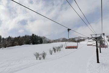 スキー場のリフト