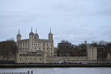 中世の城塞として歴史を刻むロンドン塔