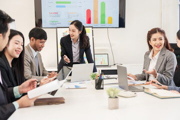 Business group Stand and talk and exchange knowledge in business and trade.	