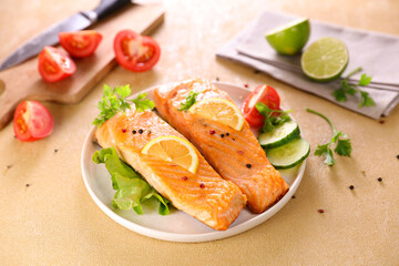 Grilled Salmon Fillet with Lemon and Lettuce
