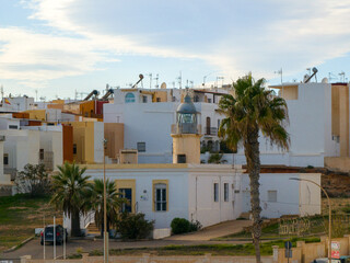 Faro de Garrucha situado en la ciudad de Garrucha, provincia de Almería, Andalucía, España