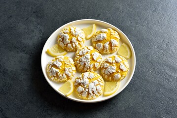 Lemon crinkle cookies