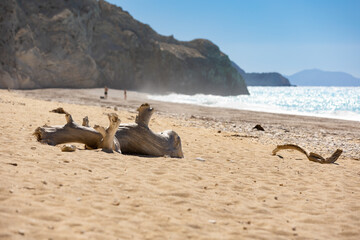 Krajobraz letni, grecka wyspa Lefkada, niebieski kolor, relaks i wypoczynek, Morze Jońskie, tło do projektu, tapeta © anettastar