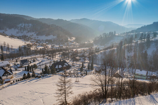 Cerkiew św. Michała Archanioła w Wierchomli Wielkiej, Zima
