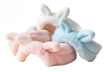 Handmade headbands made of fine and soft feathers beautify children's heads