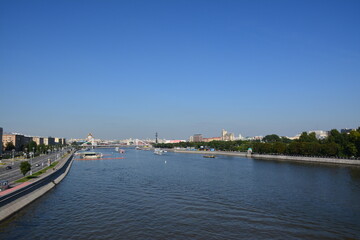 Naklejka premium A walk through Moscow offers a captivating blend of history, culture, and modernity