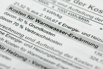 Auf der Nebenkostenabrechnung f&uuml;r eine Mietwohnung werden die einzelnen Positionen gem&auml;&szlig; dem pers&ouml;nlichen Verbrauch berechnet.