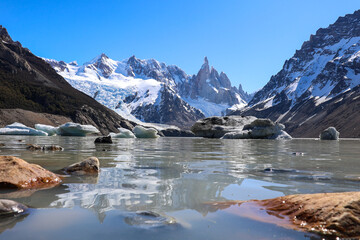 lake louise banff national park country