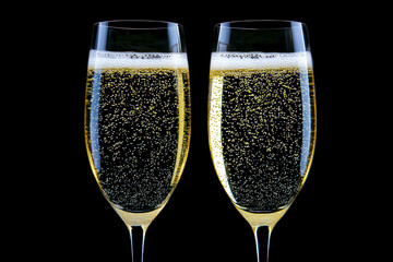 two glasses of champagne cling cling