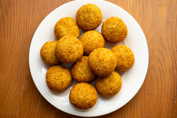 local middle eastern food falafel	