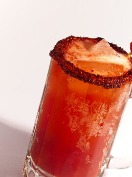 Tarro escarchado de chamoy con chile picante 