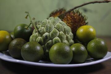 Eating fruit is very good for the body because it contains a lot of fiber