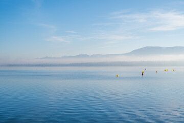 Les Brumes du Lac au Petit Matin