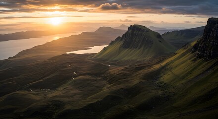 Naklejka premium Stunning Sunset Over Scottish Highlands Dramatic Mountain Landscape