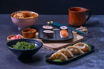 When serving gyozas, it is essential to accompany them with sauces and toppings that enhance their flavor