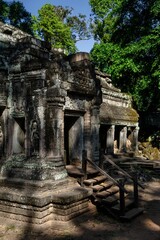 Naklejka premium Ancient temple ruins in Angkor, Cambodia.
