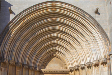 Entrance door in plaza de los ap&oacute;stoles,Girona,Catalonia,Spain