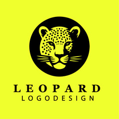  "Symmetrical Leopard Face Vector Logo Design in Black and White for Artistic Branding and Nature-inspired Themes"

