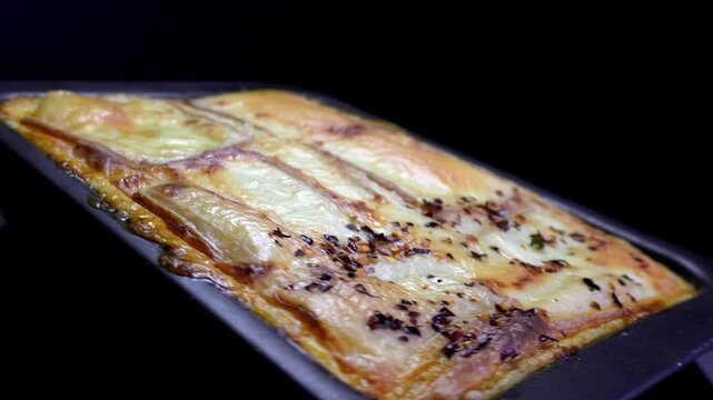 Lagna's Golden Honey: Rich, Cheesy Drizzle with Bubbles