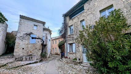 VAISON-LA-ROMAINE (Vaucluse)