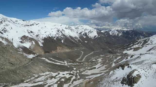 Salang pass one of dangerous Highway of Afghanistan
