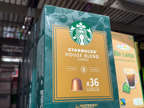 Starbucks house blend lungo coffee capsules packaging in store shelf