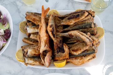 Smażone ryby, Fried fish © Studio RMW