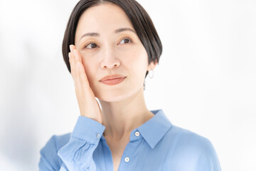女性