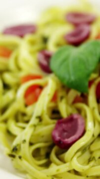 Red wine with cooked pasta