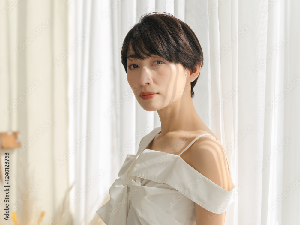 Poster 女性、花嫁、ポートレート、人物、美容、ナチュラル、スキンケア、ブライダル、ウェディング、ドレス、コスメ、化粧品、キレイめ、ミドルエイジ、新婦、結婚式、前撮り、日本人、フェミニン、ショートヘア、美容院、エステ、サロン、カメラ目線、30代、40代、美肌、美白、美顔、コピースペース、広告、美しい、美人、オトナ、きれいめ、シンプル、清潔感、上品、清楚、窓際、UVケア、日焼け止め、ファッション、おしゃれ、カ