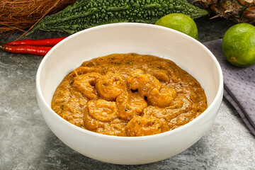 Indian prawn masala with spices