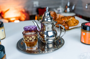 Traditional Moroccan Mint Tea with Elegant Glasses and Silver Teapot – October 26, 2025