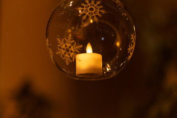 暖かいろうそくの炎